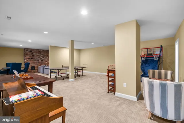 $1,899,900 | 10306 Cutters Lane, Potomac, MD 20854