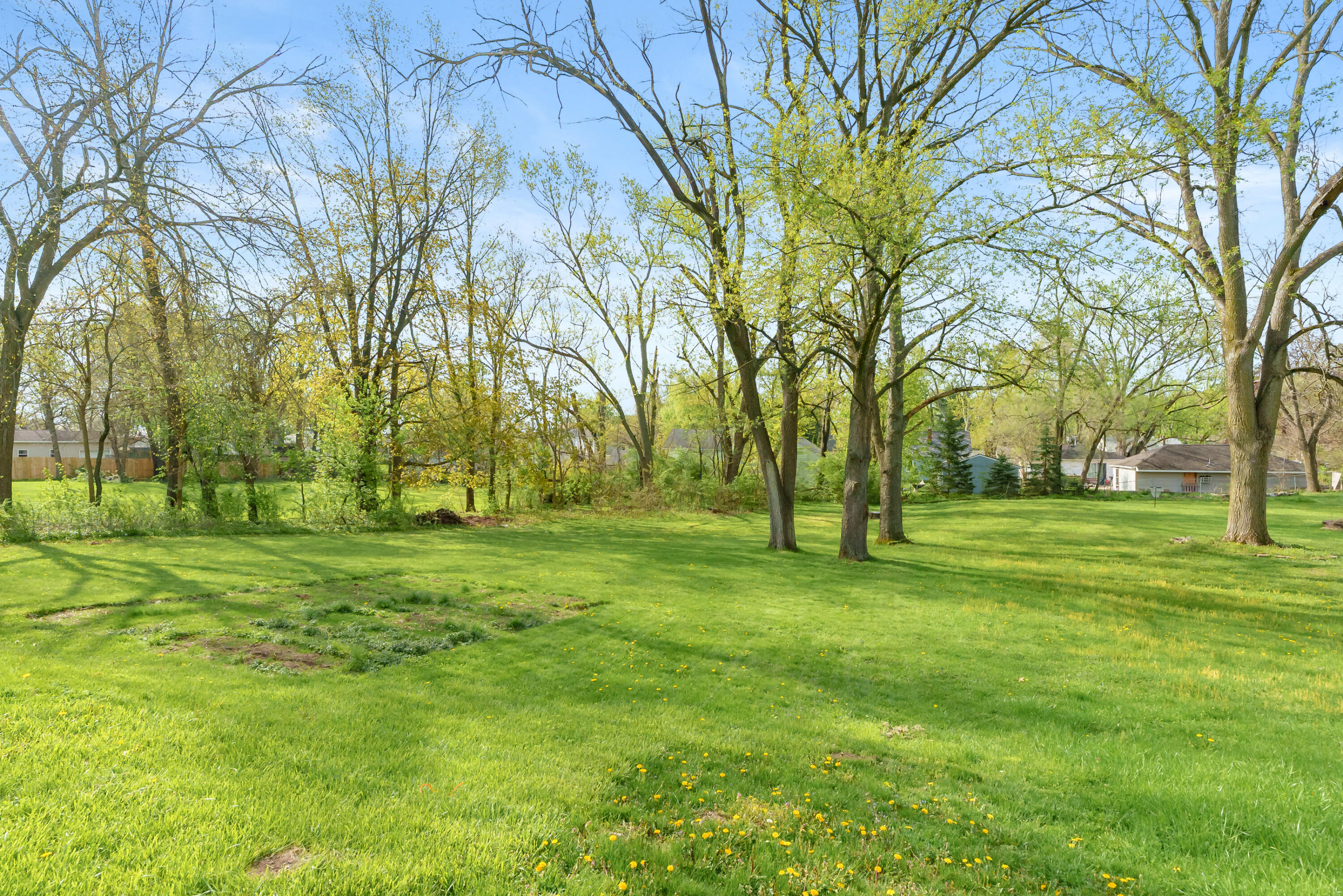 2126 Fairfield Road Portage, MI 49002 - Photo 32 of 43 Fairfield Rd 2126 Portage 49002-32
