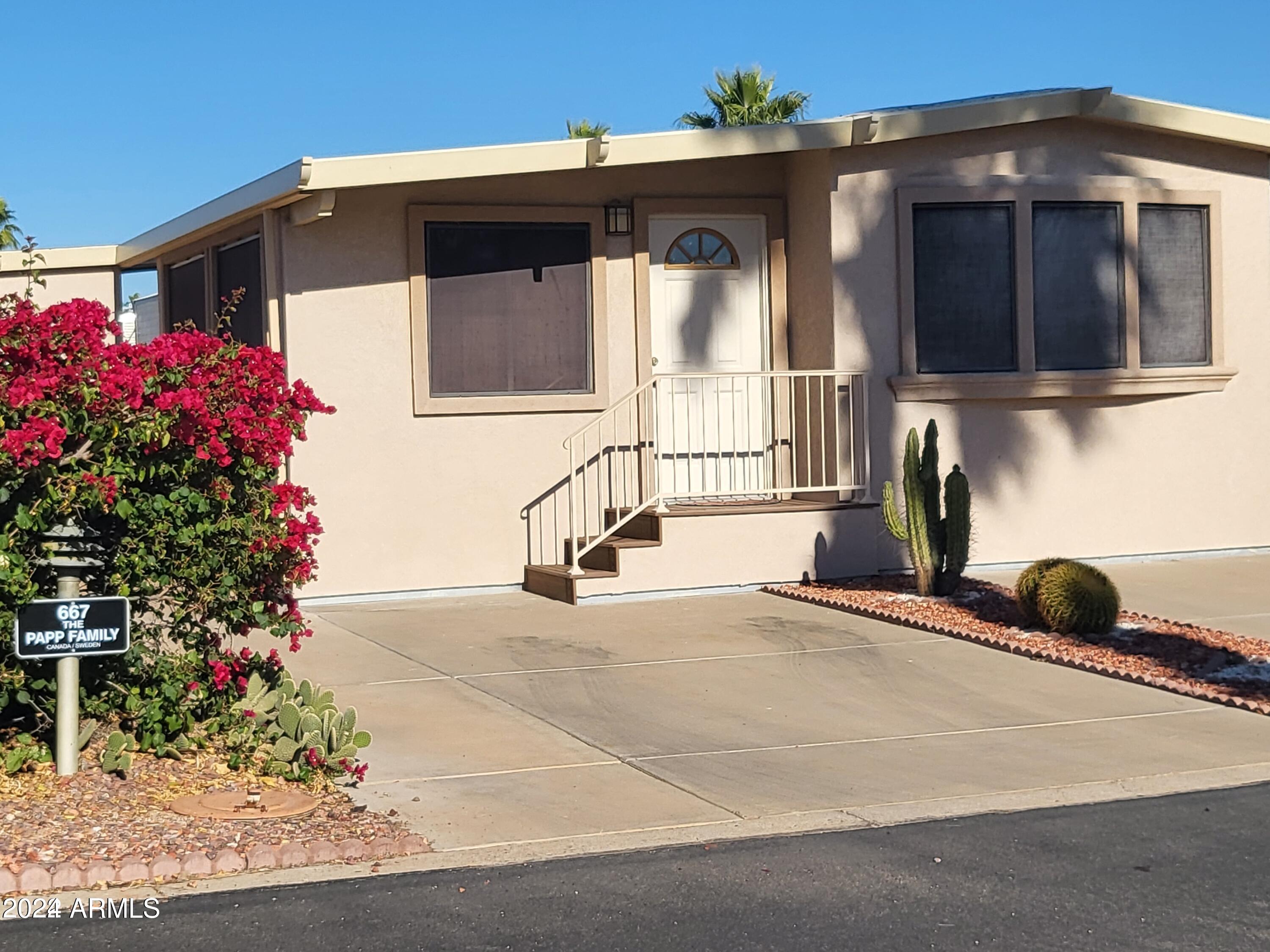 17200 West Bell Road, Unit 667 Surprise, AZ 85374 - Photo 1 of 56 20221028115746000429000000-o