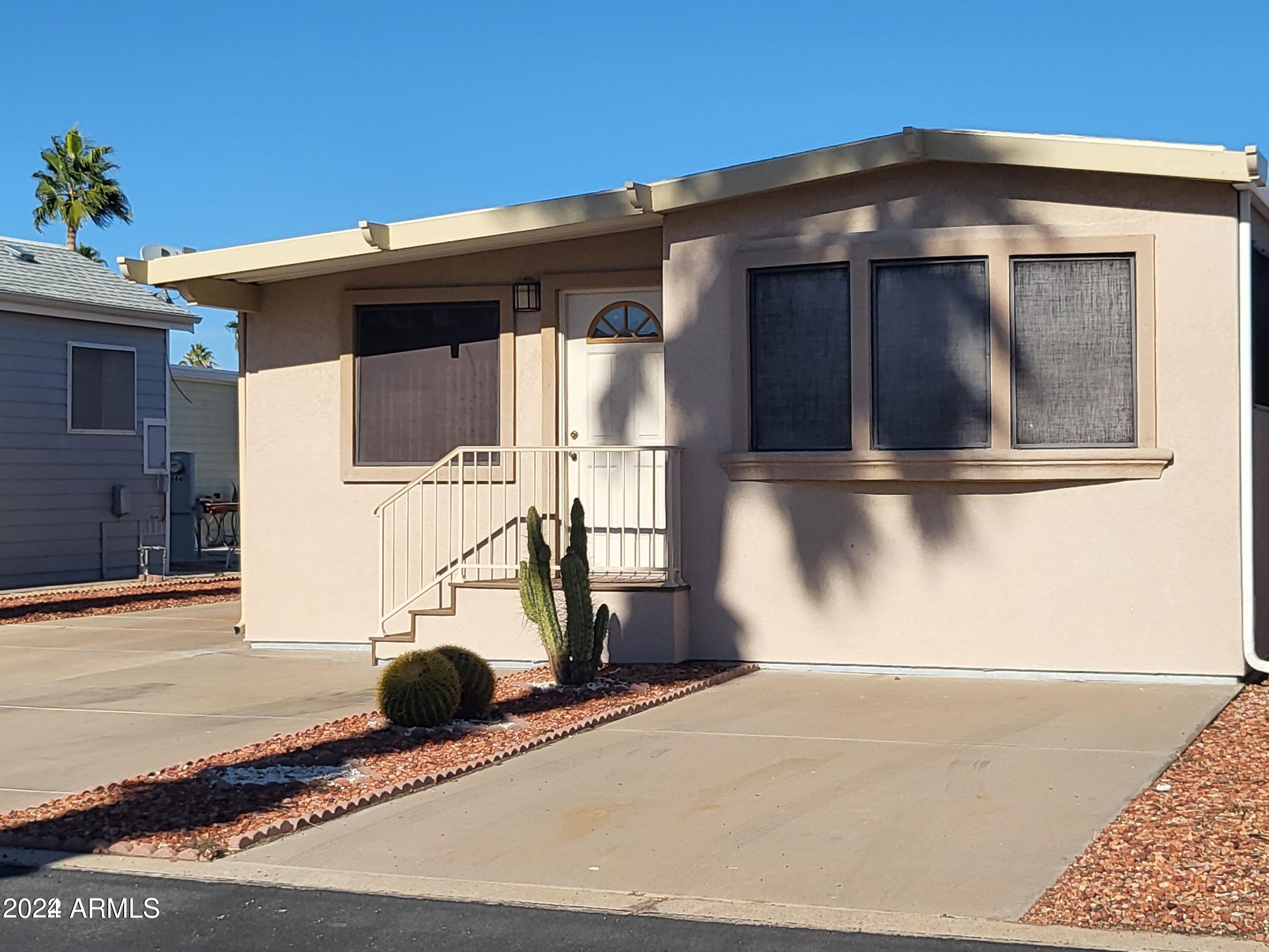17200 West Bell Road, Unit 667 Surprise, AZ 85374 - Photo 4 of 56 20221028115739428569000000-o
