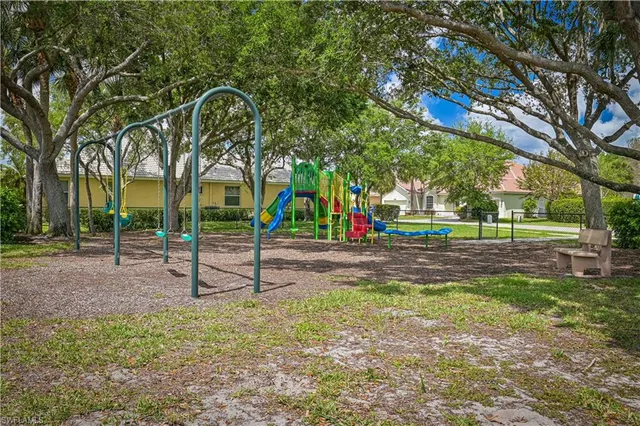 $659,900 | 69 Burnt Pine Drive, Naples, FL 34119