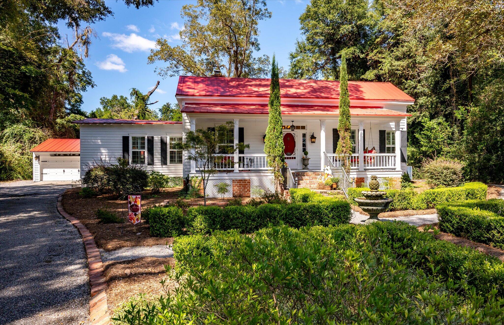 1303 Wichman Street Walterboro, SC 29488 - Photo 1 of 1 001-1303 Wichman_e_Lowcountry_Exposure-1