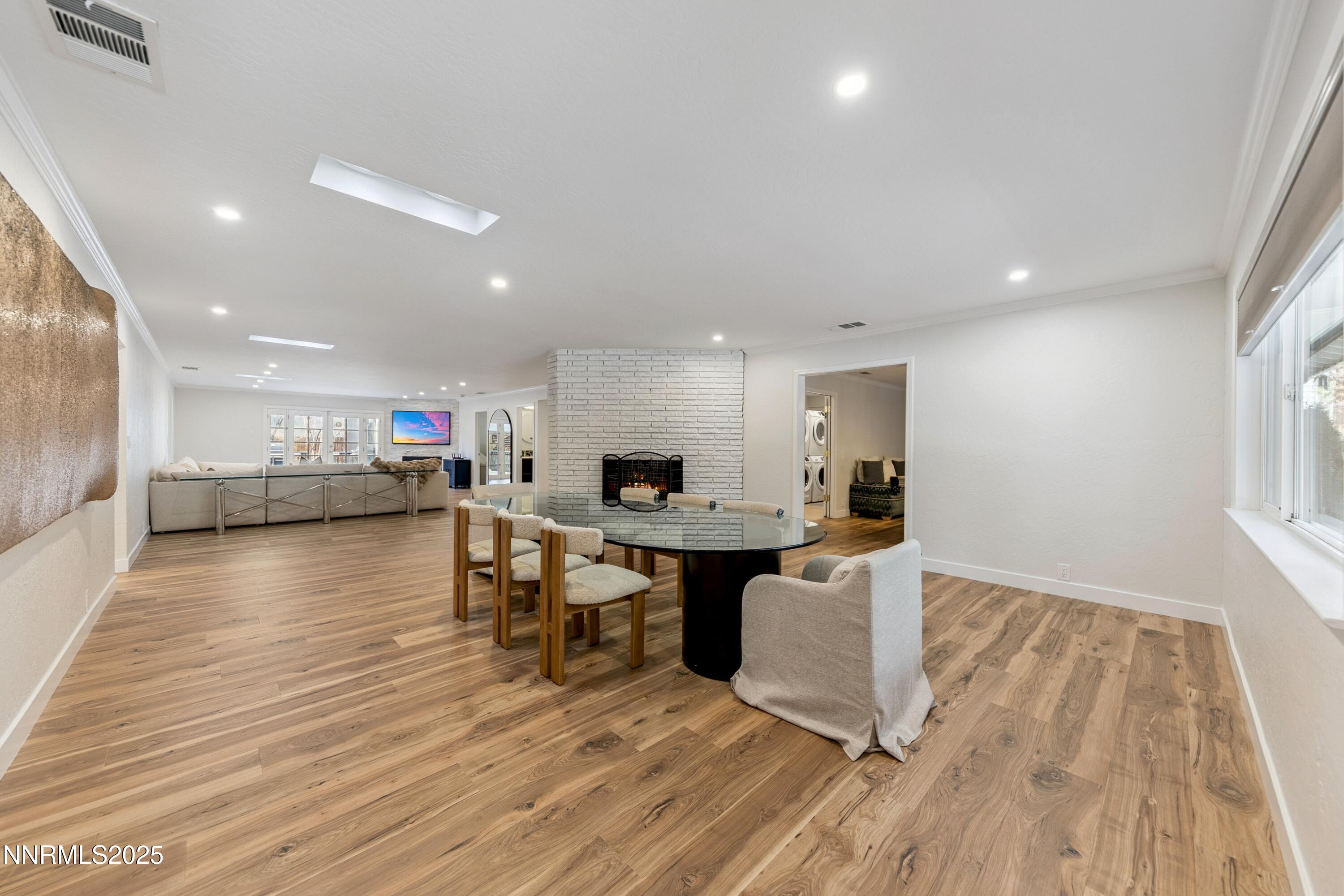 192 Pine Ridge Drive Stateline, NV 89449 - Photo 7 of 37 a20