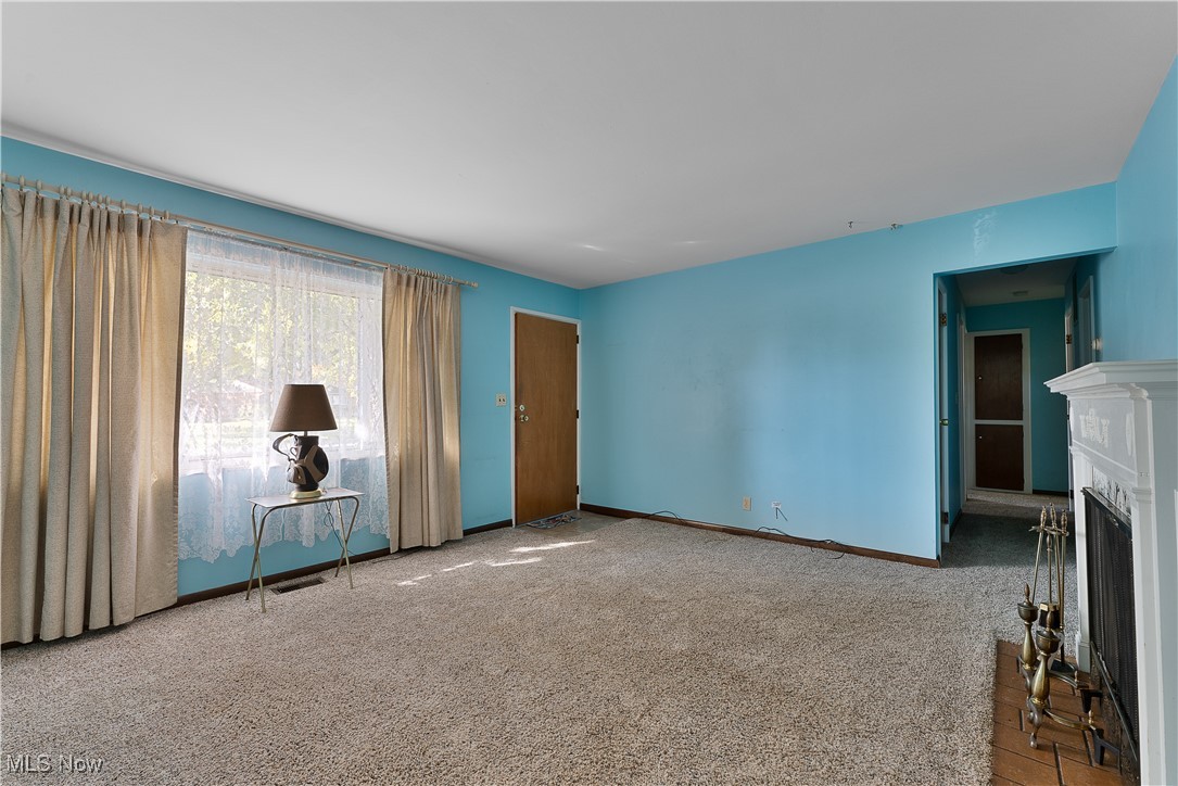4478 Burkey Road Austintown, OH 44515 - Photo 6 of 19 Gallery Image 6