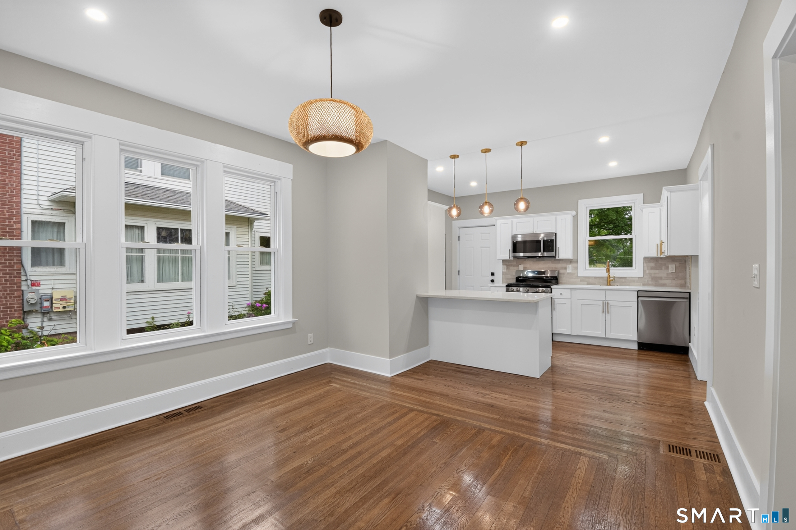 17 Ralston Avenue Hamden, CT 06517 - Photo 9 of 25 Gallery Image 9