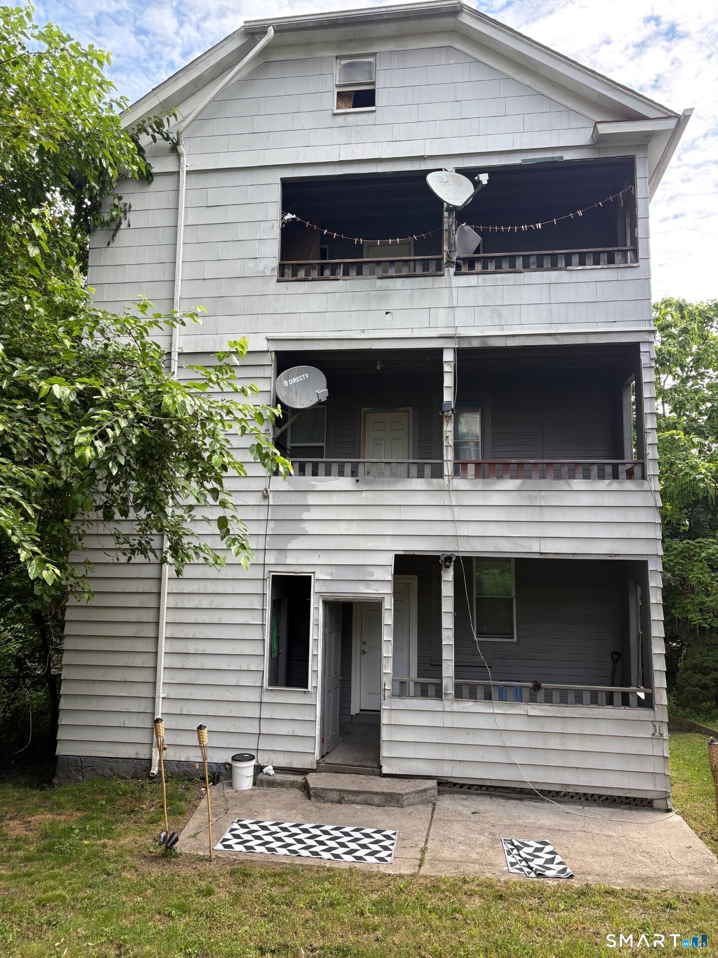 163 Draher Street Waterbury, CT 06708 - Photo 2 of 20