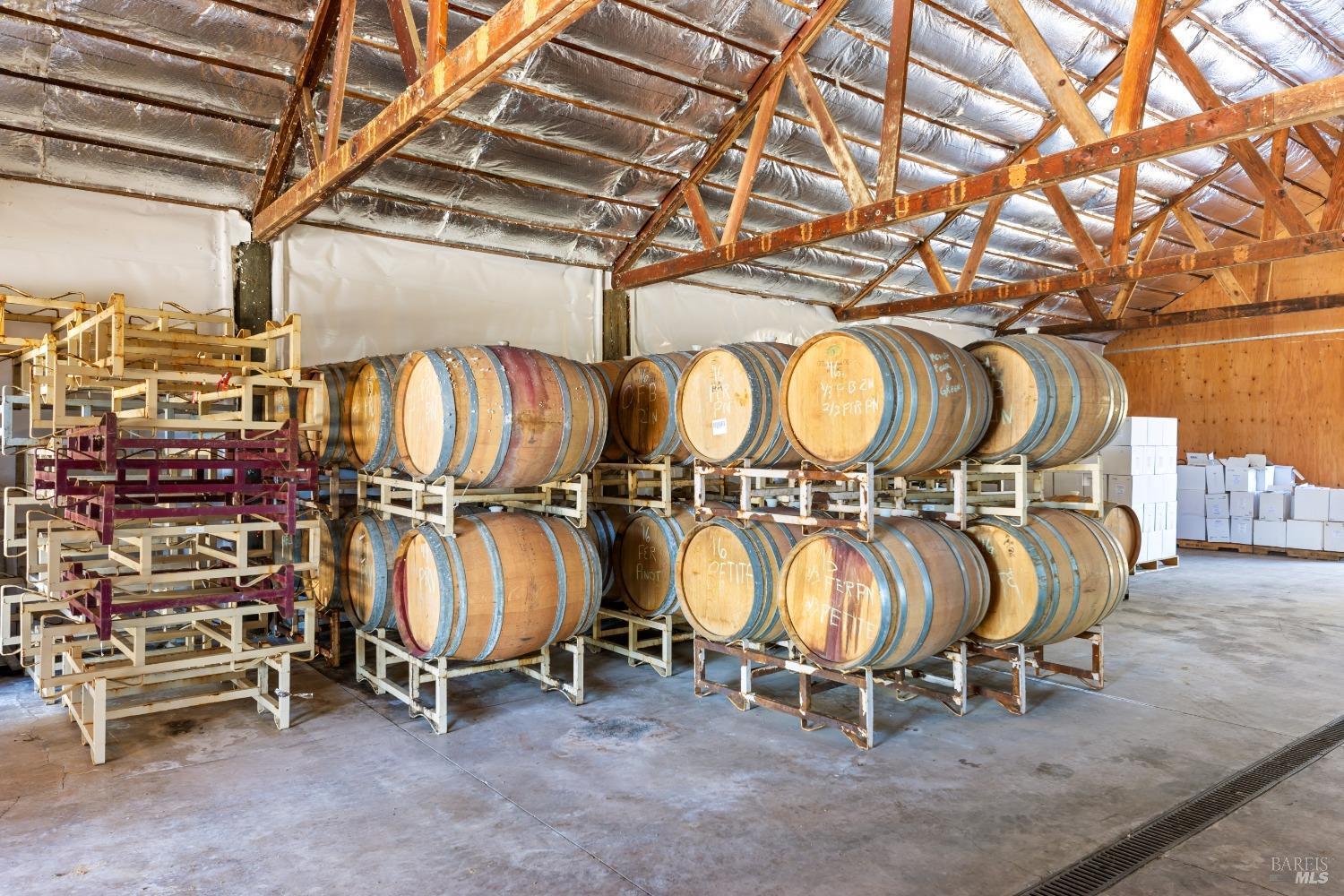 27700 Nash Mill Road Philo, CA 95466 - Photo 45 of 57