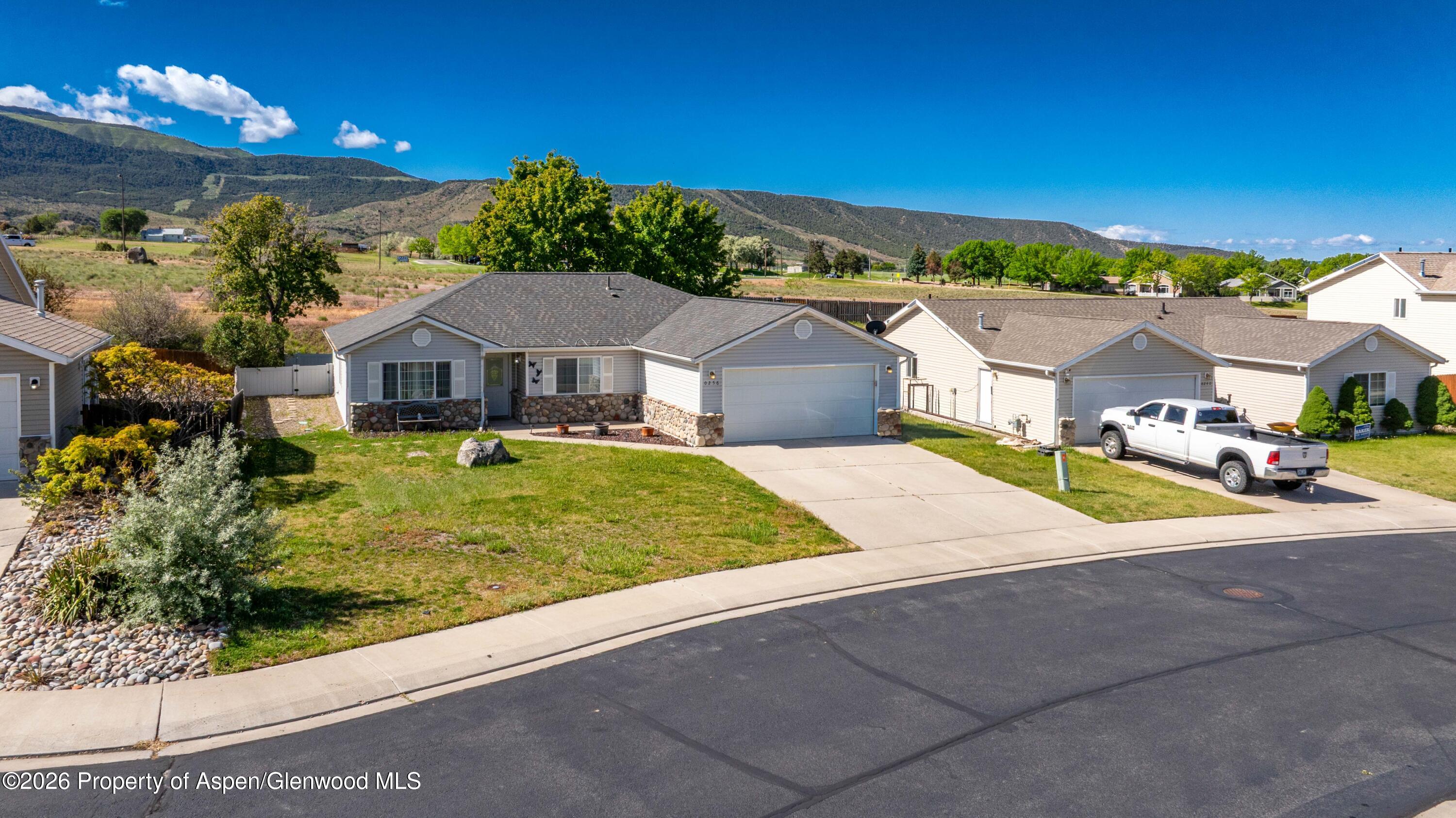 256 Cliff View Circle Parachute, CO 81635 - Photo 17 of 20 3