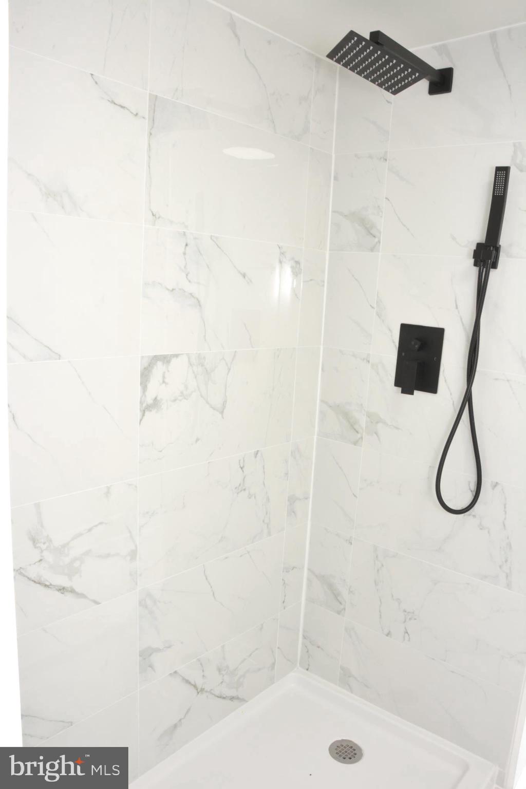 1006 Circle Drive Keymar, MD 21757 - Photo 41 of 57 a bathroom with a shower