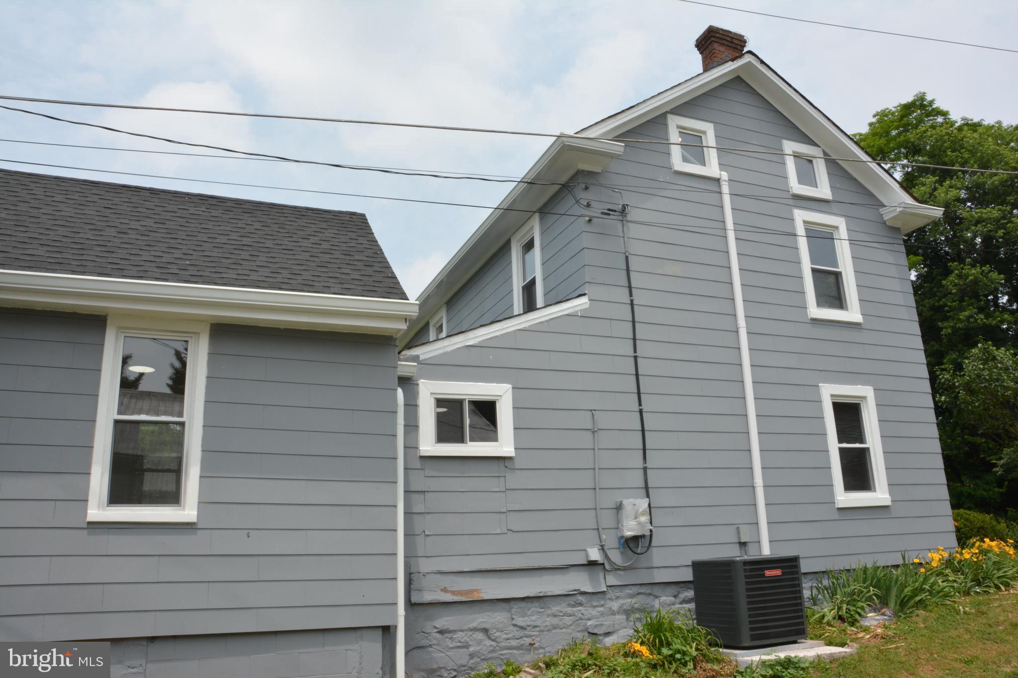 1006 Circle Drive Keymar, MD 21757 - Photo 52 of 57 a front view of a house with garage