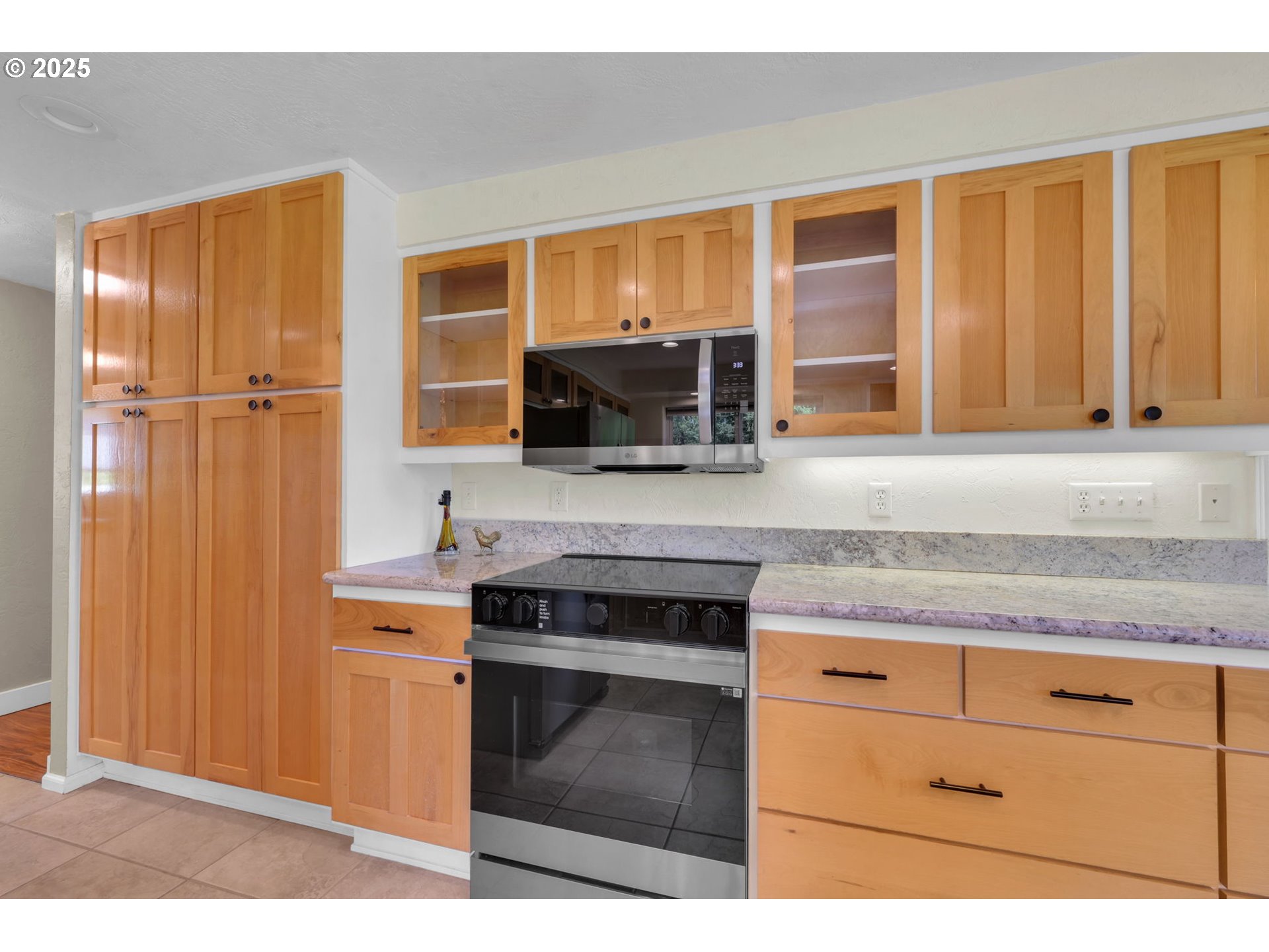 36058 Enterprise Road Creswell, OR 97426 - Photo 15 of 40 Gallery Image 15