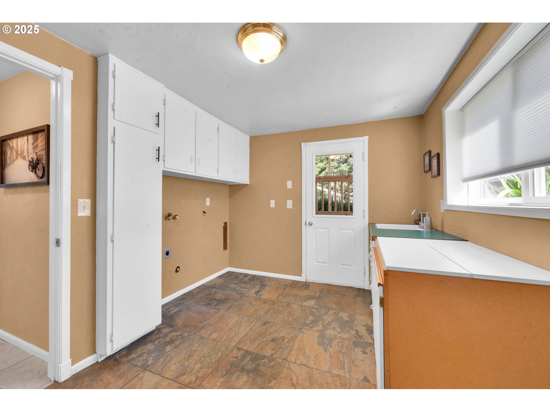 36058 Enterprise Road Creswell, OR 97426 - Photo 22 of 40 Gallery Image 22