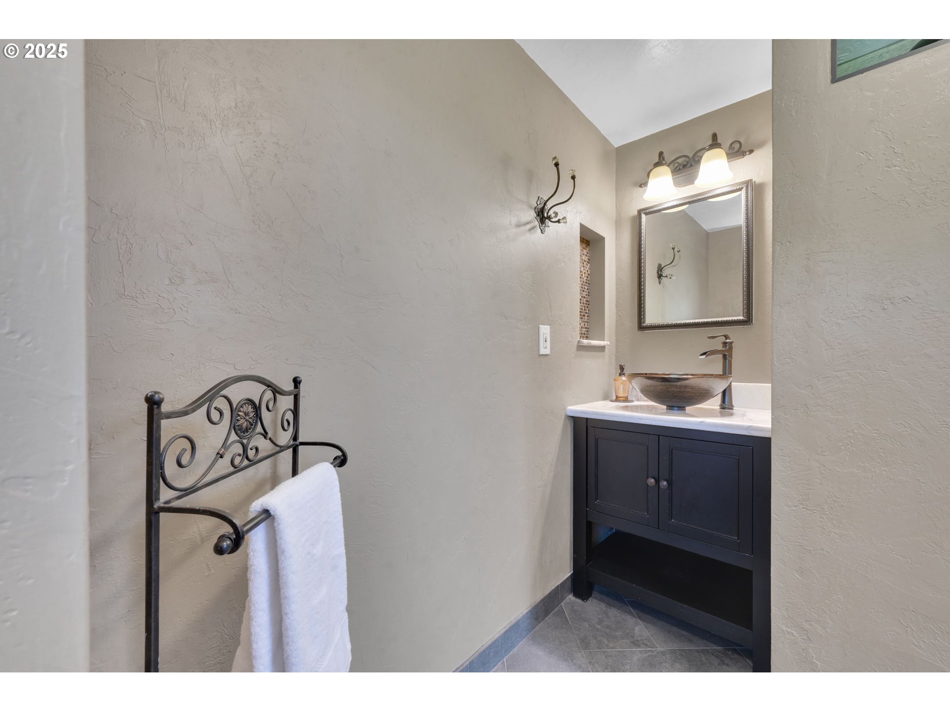 36058 Enterprise Road Creswell, OR 97426 - Photo 29 of 40 Gallery Image 29
