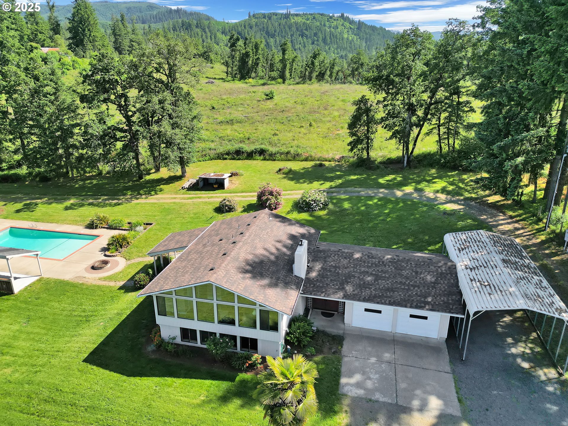 36058 Enterprise Road Creswell, OR 97426 - Photo 3 of 40 Gallery Image 3