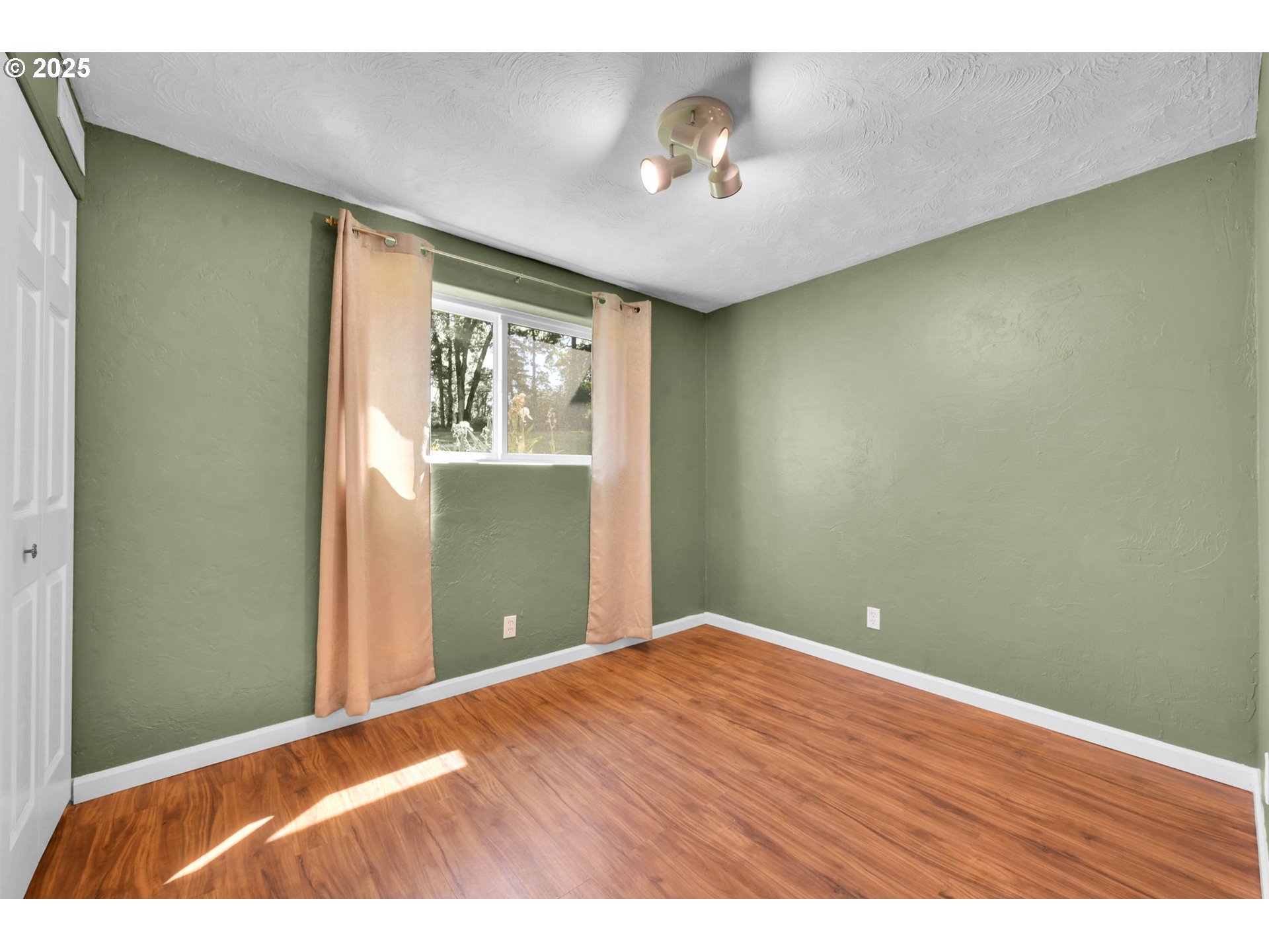 36058 Enterprise Road Creswell, OR 97426 - Photo 33 of 40 Gallery Image 33