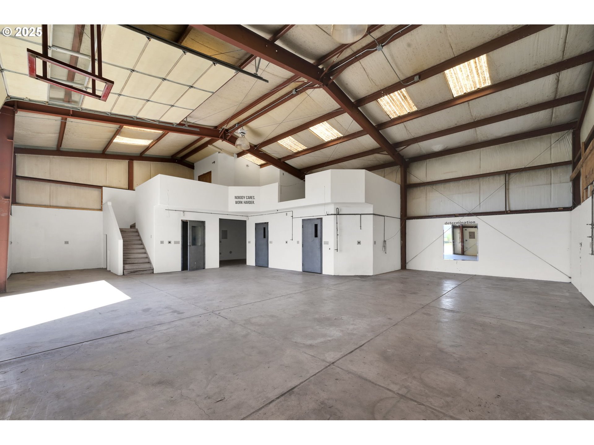 36058 Enterprise Road Creswell, OR 97426 - Photo 35 of 40 Gallery Image 35