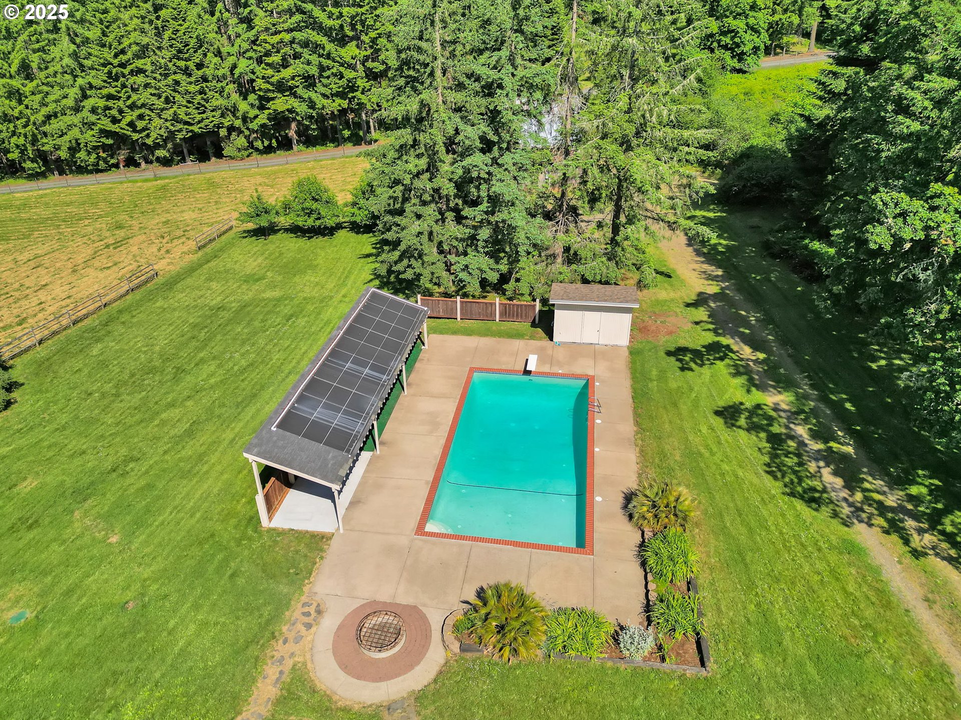 36058 Enterprise Road Creswell, OR 97426 - Photo 8 of 40 Gallery Image 8