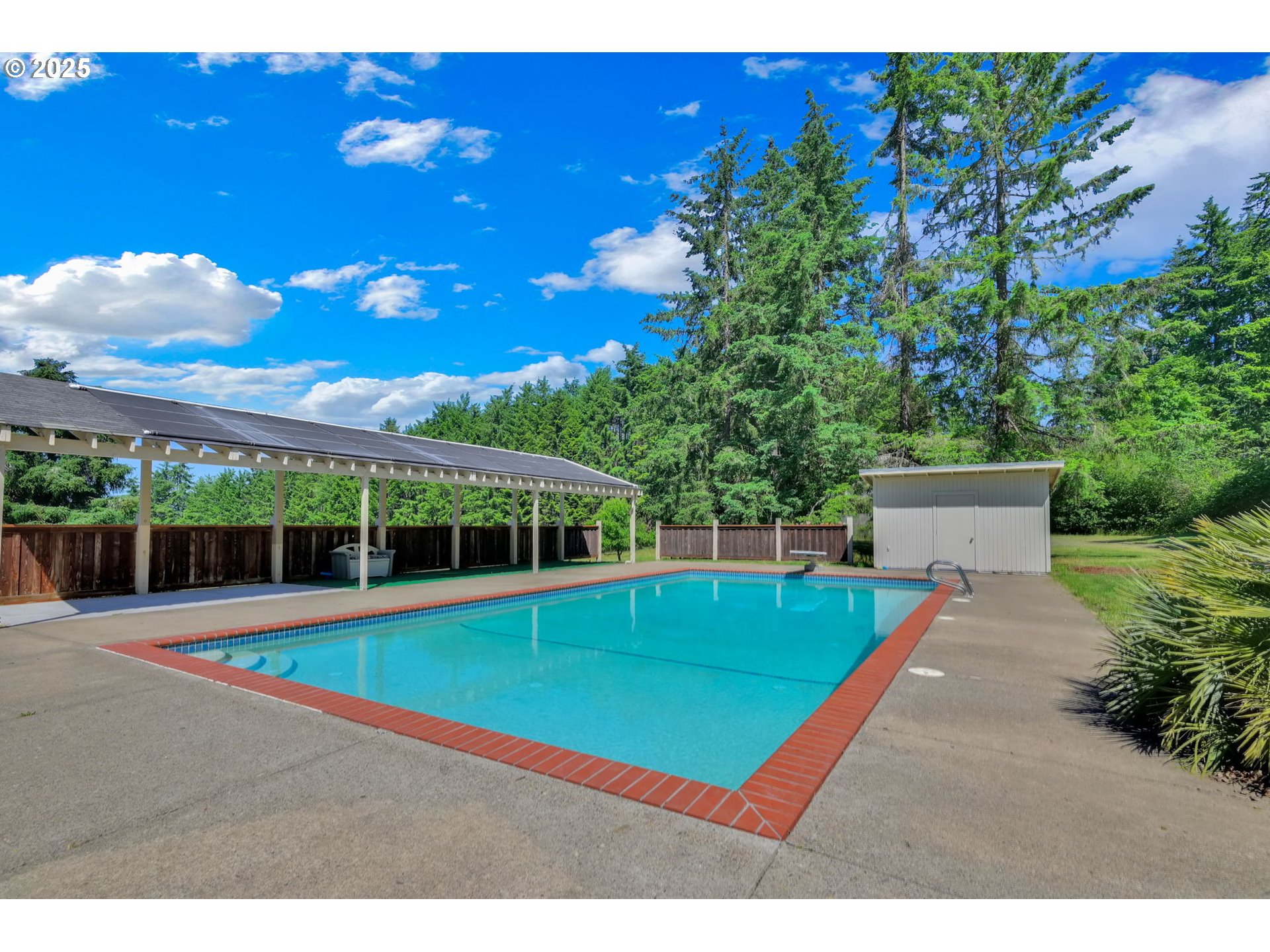 36058 Enterprise Road Creswell, OR 97426 - Photo 9 of 40 Gallery Image 9