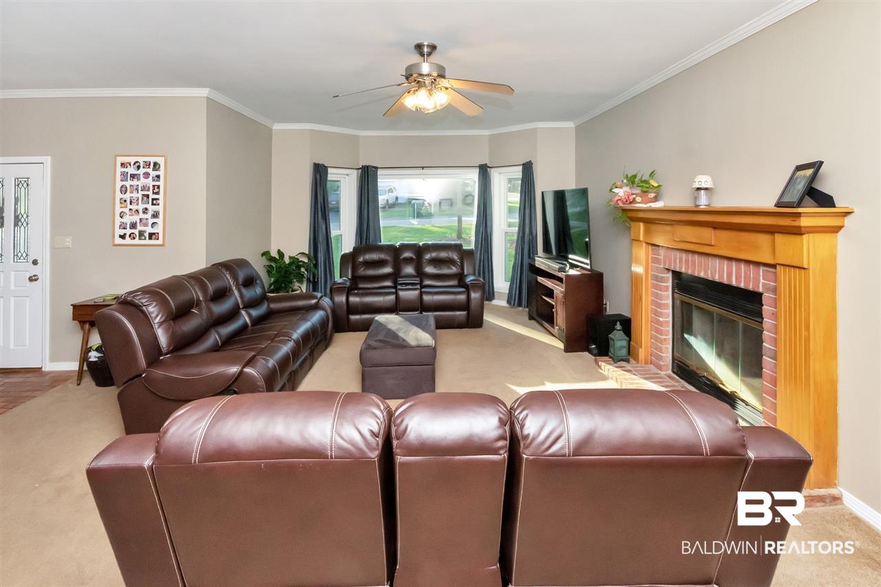 124 Dewitt Circle Daphne, AL 36526 - Photo 14 of 45