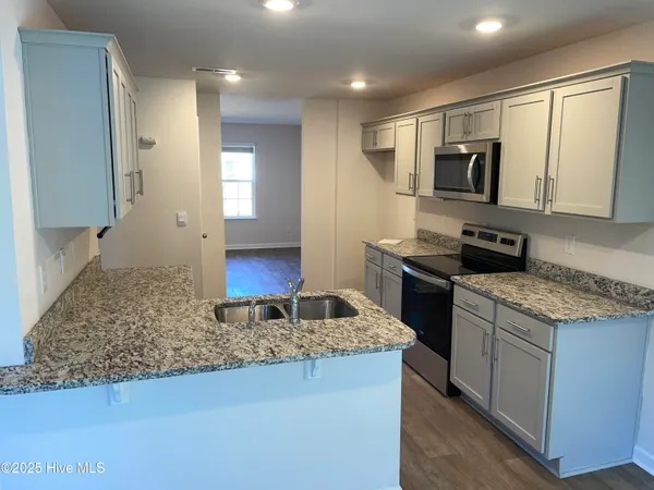 $314,900 | 4529 Sandstone Drive, Greenville, NC 27858