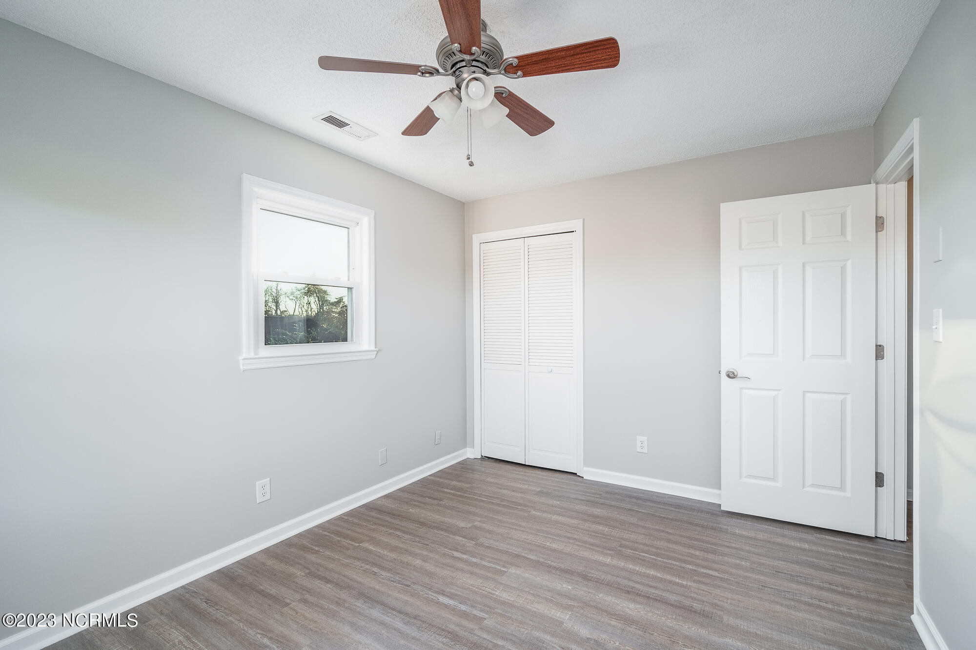213 9 Mile Road Newport, NC 28570 - Photo 17 of 34 213-nine-mile-30