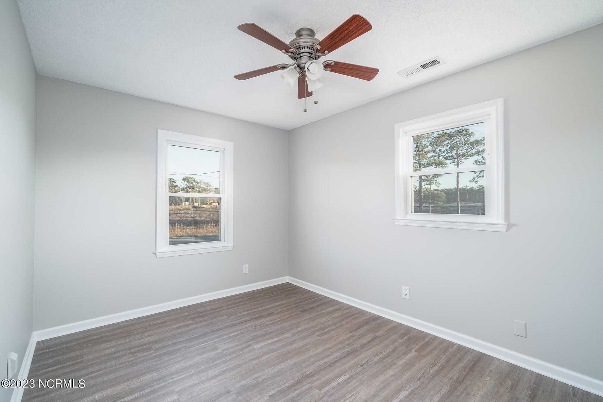 213 9 Mile Road Newport, NC 28570 - Photo 18 of 34 213-nine-mile-29