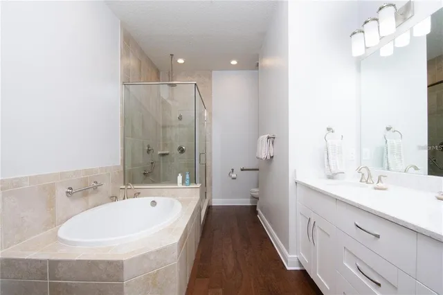 $5,400 | 3450 77th Street West, Unit 303, Bradenton, FL 34209