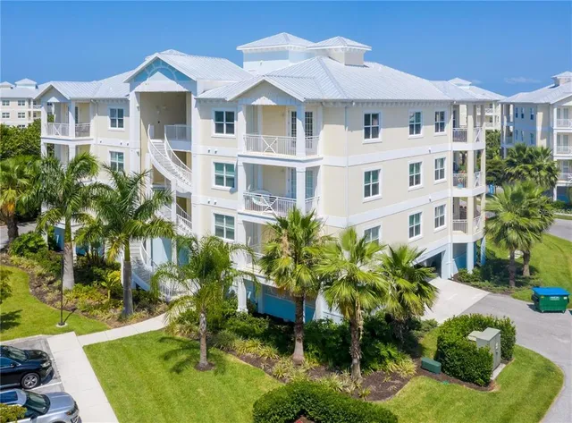 $5,400 | 3450 77th Street West, Unit 303, Bradenton, FL 34209