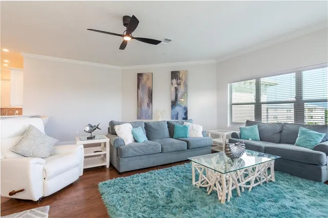 $5,400 | 3450 77th Street West, Unit 303, Bradenton, FL 34209