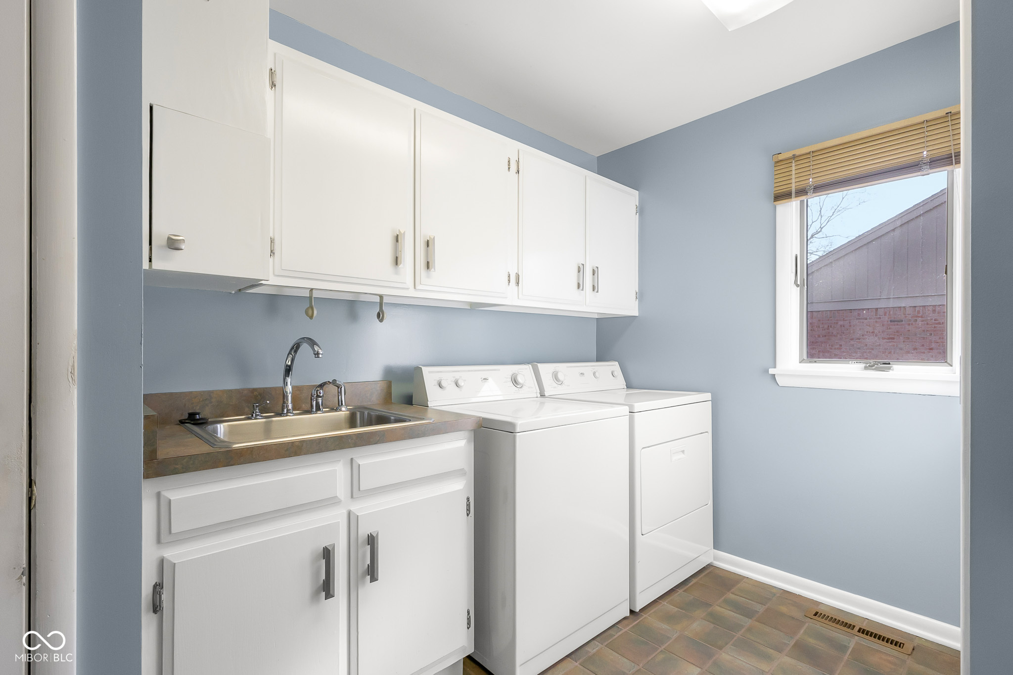 3830 Cove Road Columbus, IN 47203 - Photo 34 of 52