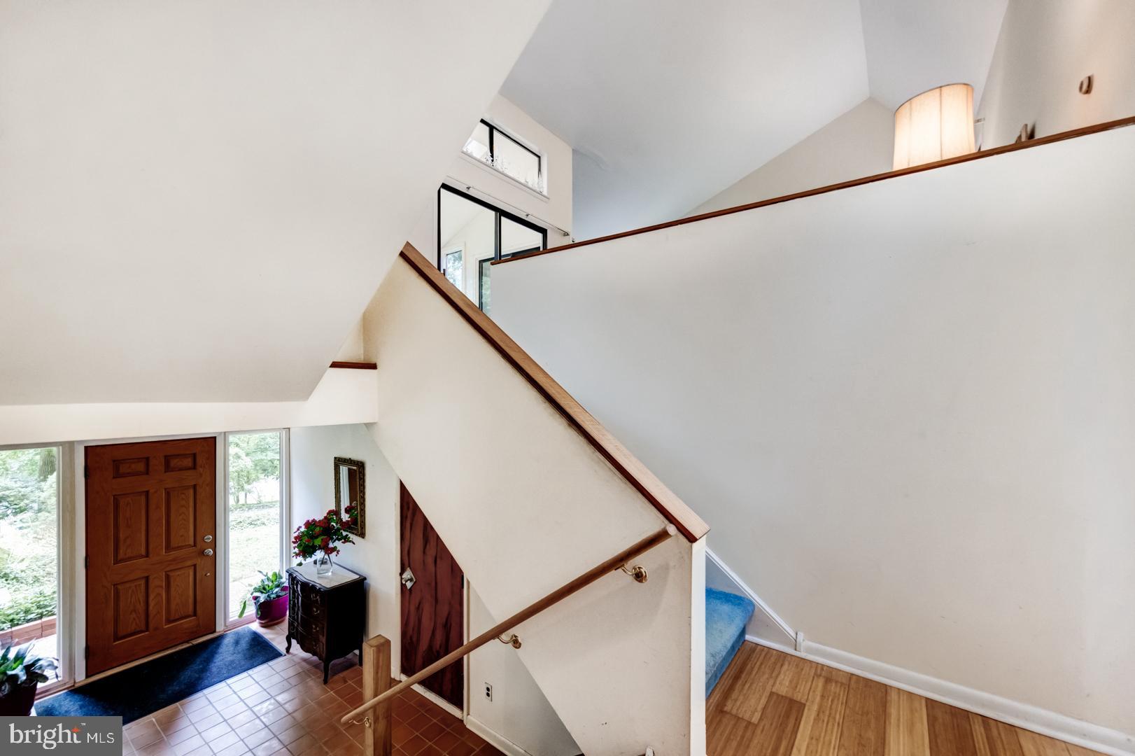 675 Malin Road Newtown Square, PA 19073 - Photo 4 of 44 Multi-level living spaces