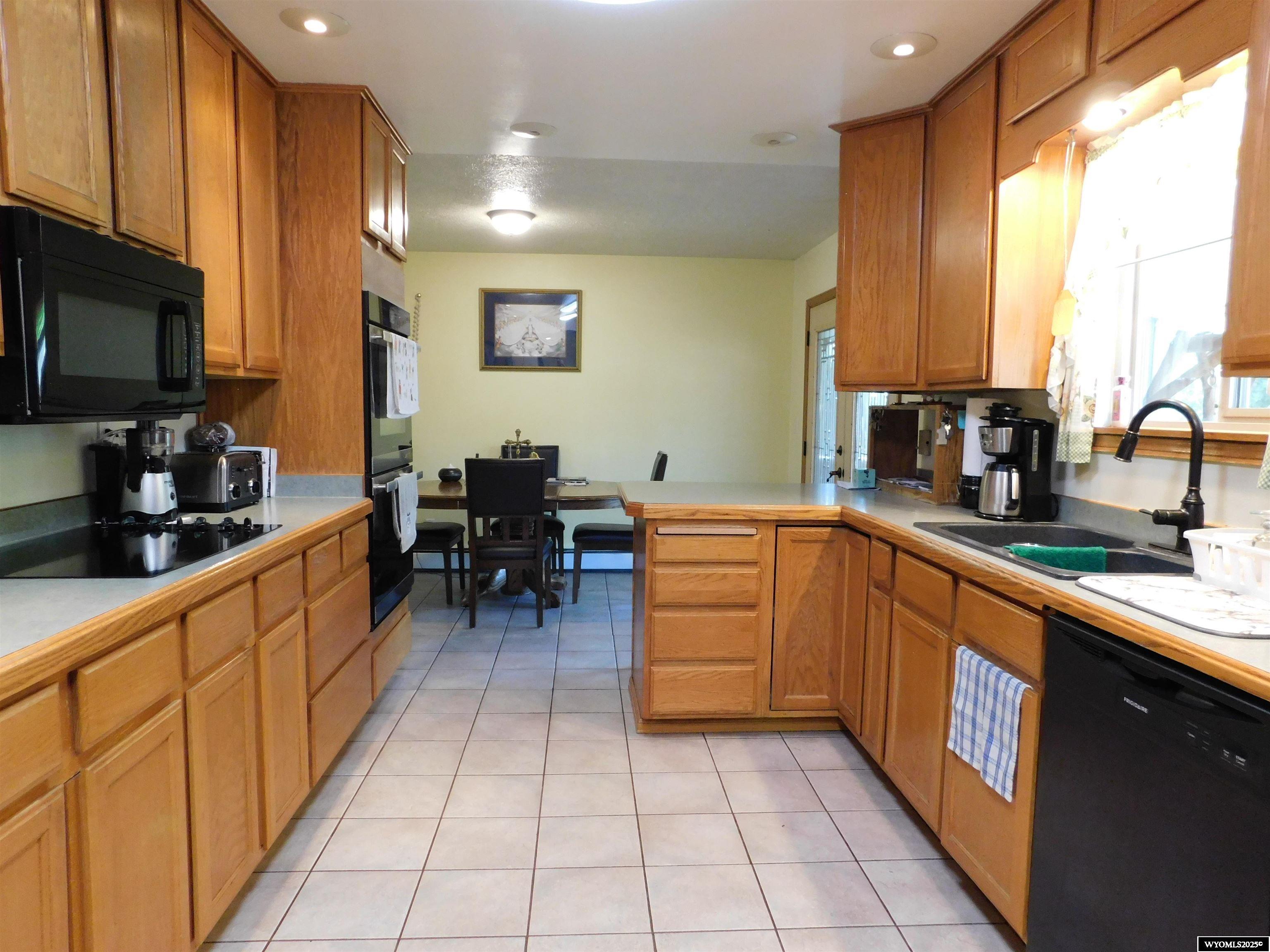 820 Stephens Street Green River, WY 82935 - Photo 24 of 50