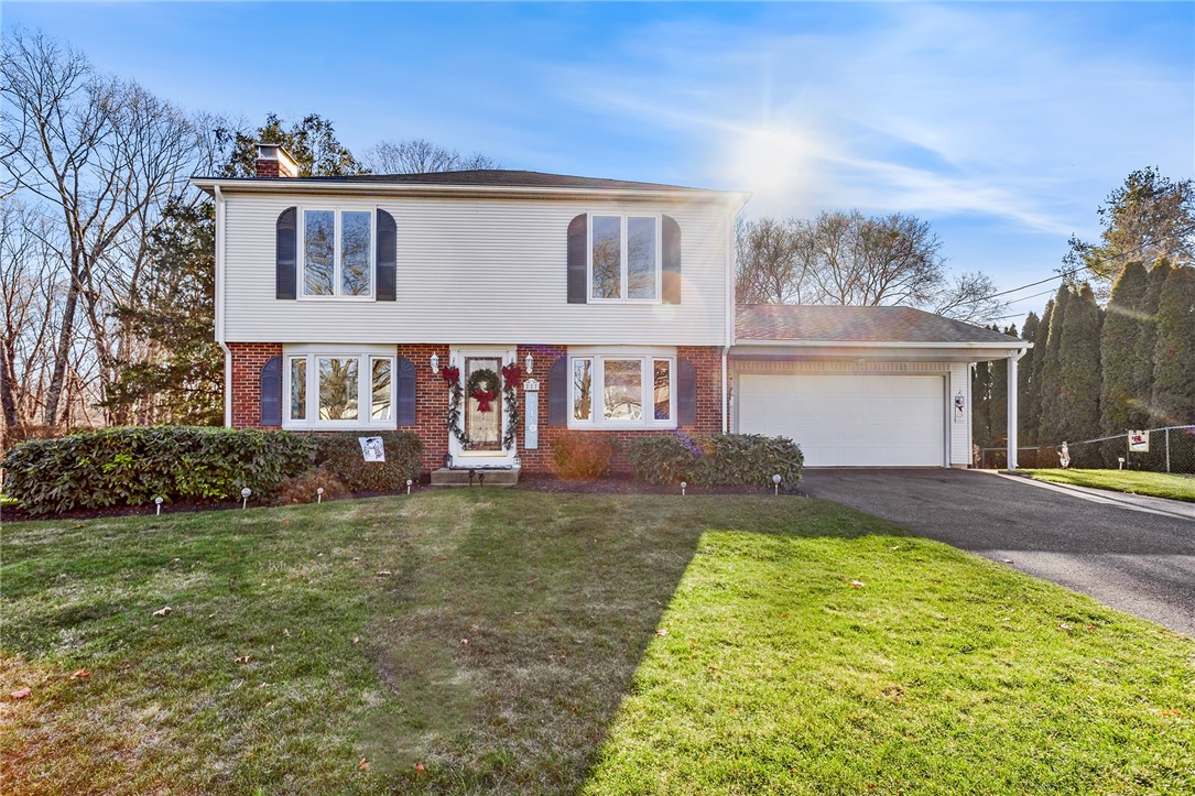 227 Bayberry Road Woonsocket, RI 02895 - Photo 1 of 43