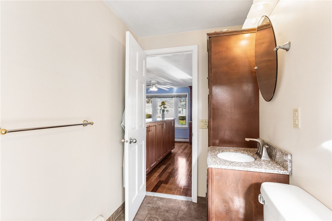 227 Bayberry Road Woonsocket, RI 02895 - Photo 14 of 43
