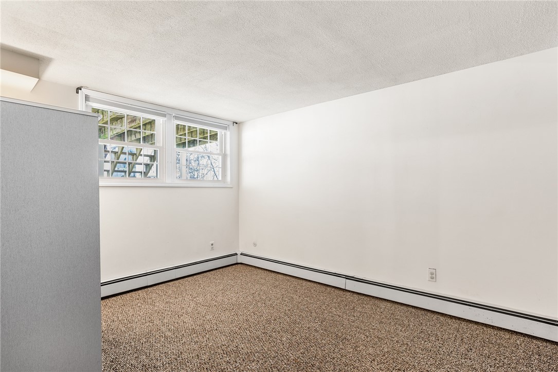 227 Bayberry Road Woonsocket, RI 02895 - Photo 26 of 43