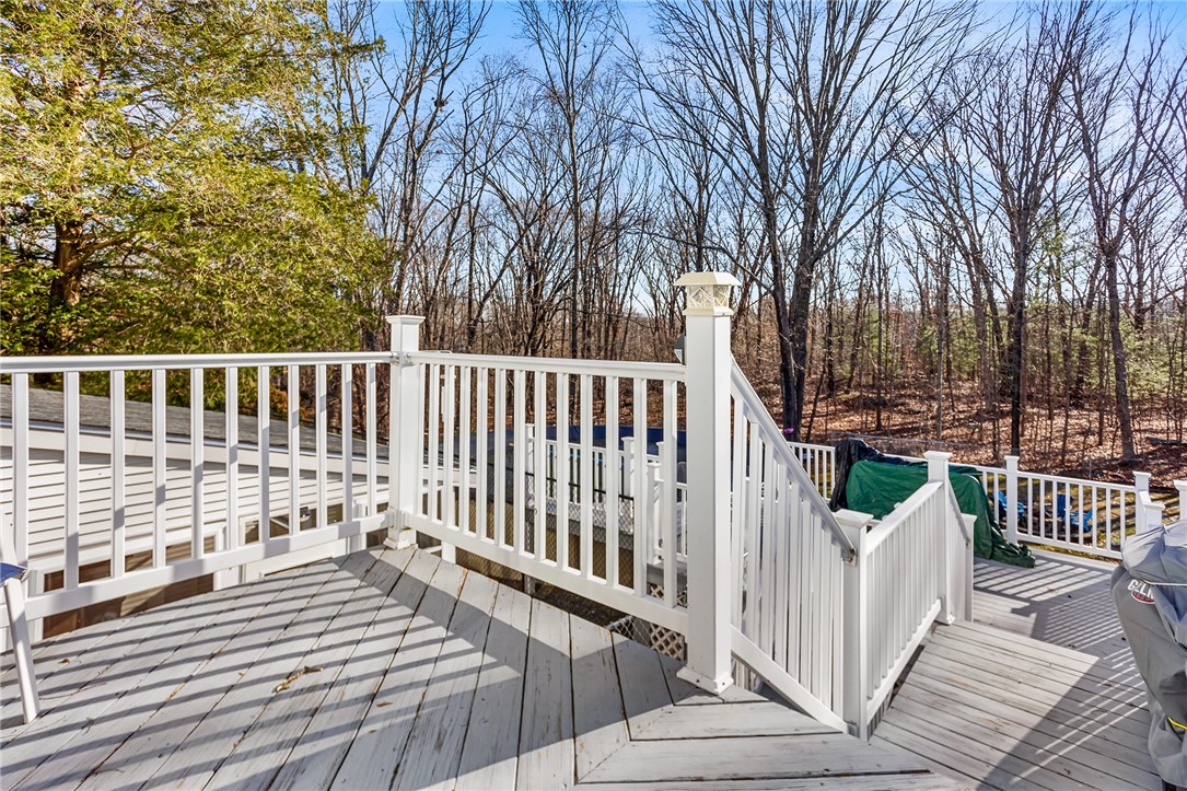 227 Bayberry Road Woonsocket, RI 02895 - Photo 35 of 43