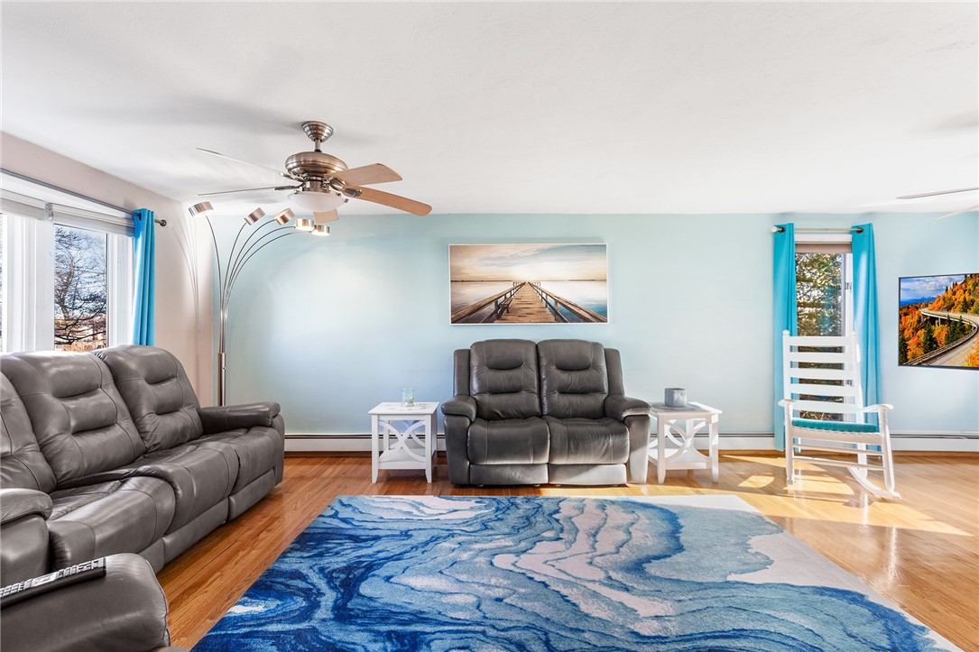 227 Bayberry Road Woonsocket, RI 02895 - Photo 5 of 43