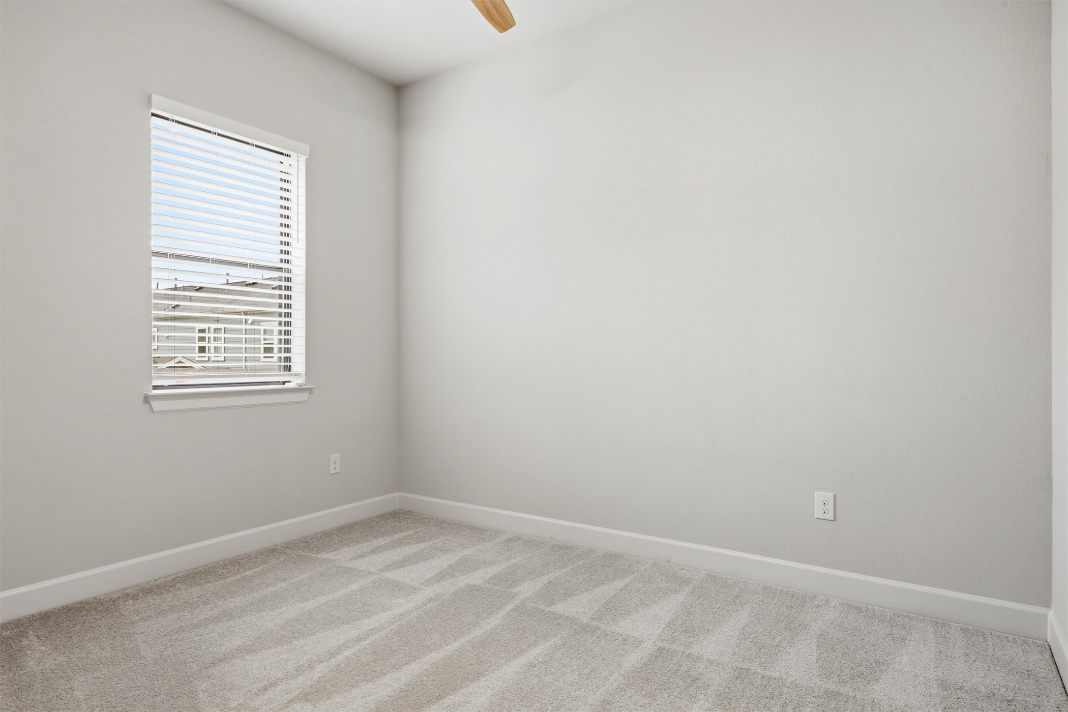 4704 Eberly Street Austin, TX 78723 - Photo 28 of 39 an empty room with a window