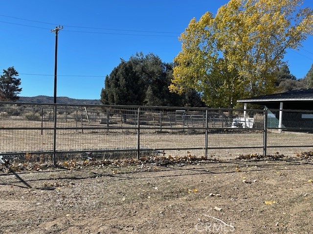 15015 Lockwood Valley Road Frazier Park, CA 93225 - Photo 24 of 31