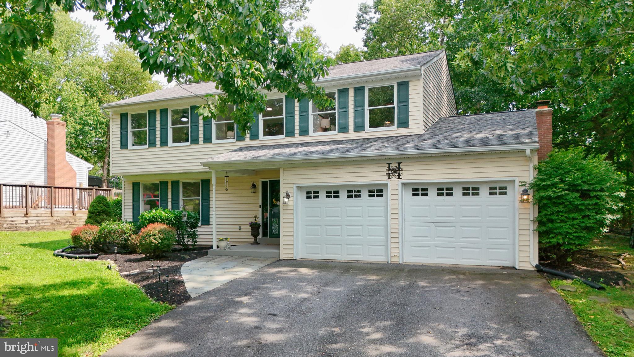10130 Clearspring Road Damascus, MD 20872 - Photo 2 of 63 Coverd front porch & hard to find 2 car garage