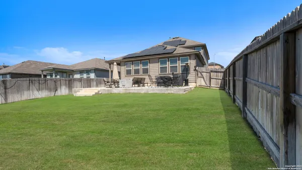 $2,800 | 5526 Pin Point, San Antonio, TX 78259