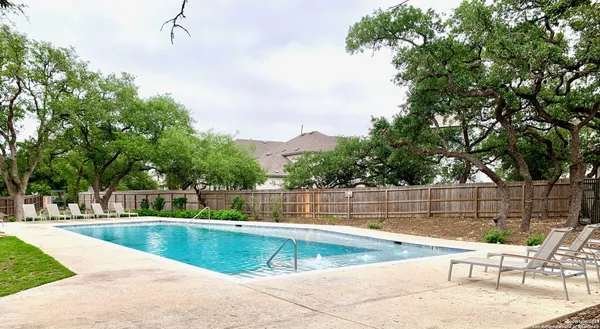 $2,800 | 5526 Pin Point, San Antonio, TX 78259
