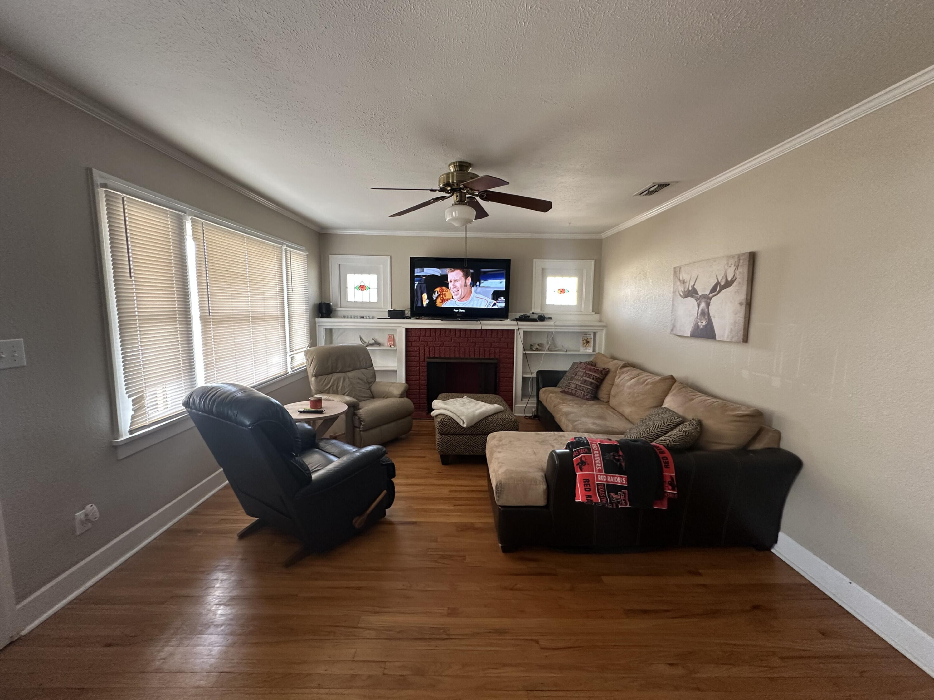 3009 20th Street Lubbock, TX 79410 - Photo 2 of 30 IMG_4338