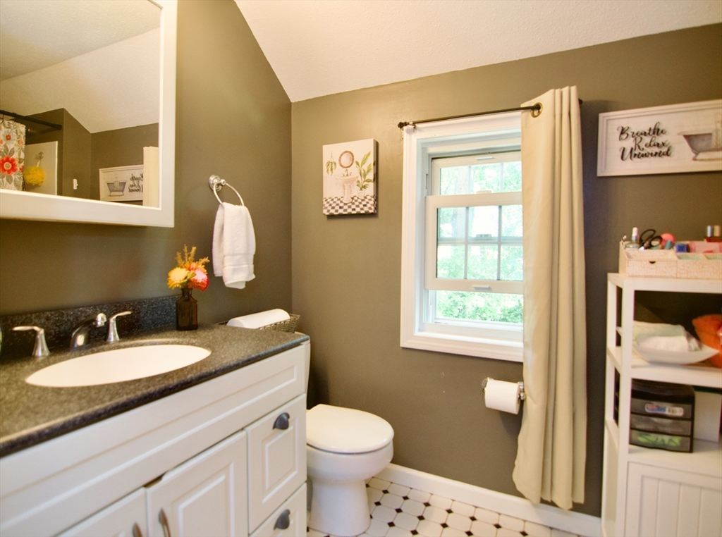 55 Bridle Path Road Springfield, MA 01118 - Photo 36 of 42