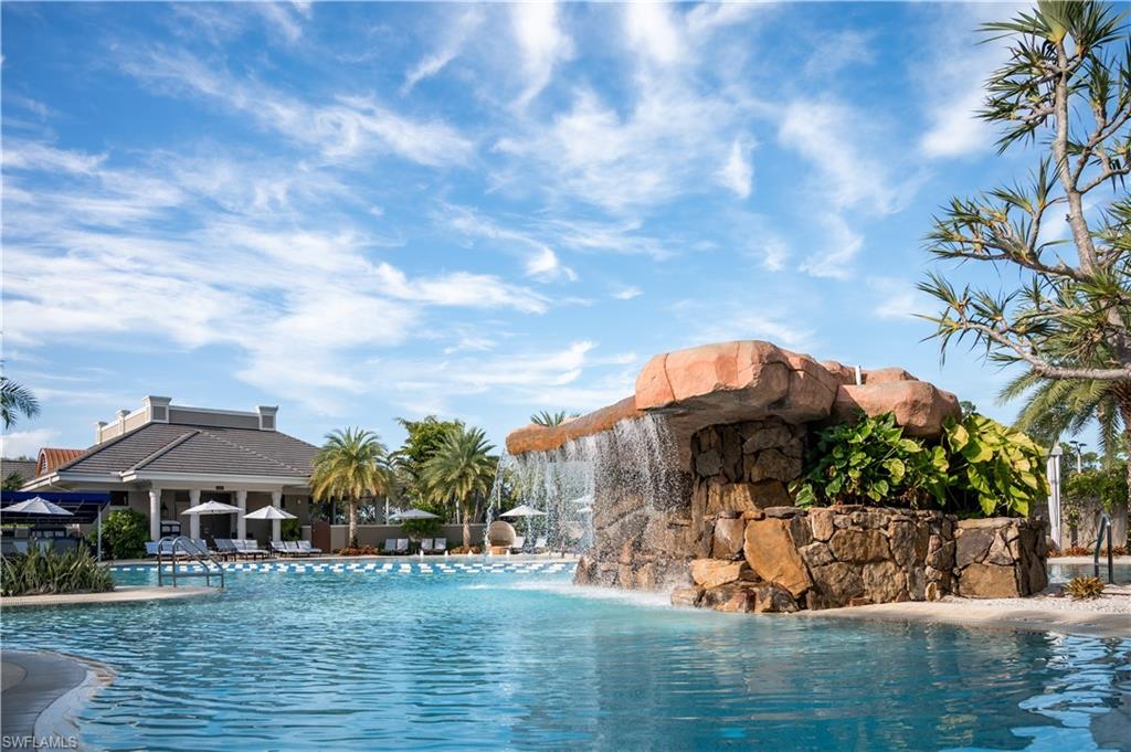 2220 Residence Circle Naples, FL 34105 - Photo 43 of 50 a view of a fountain in front of house