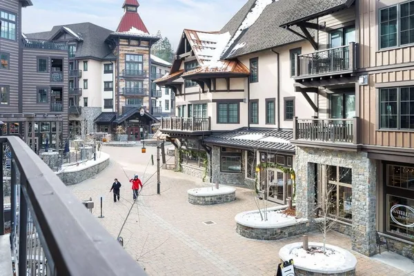 $890,000 | 780 Village Drive, Unit 312, Donnelly, ID 83615