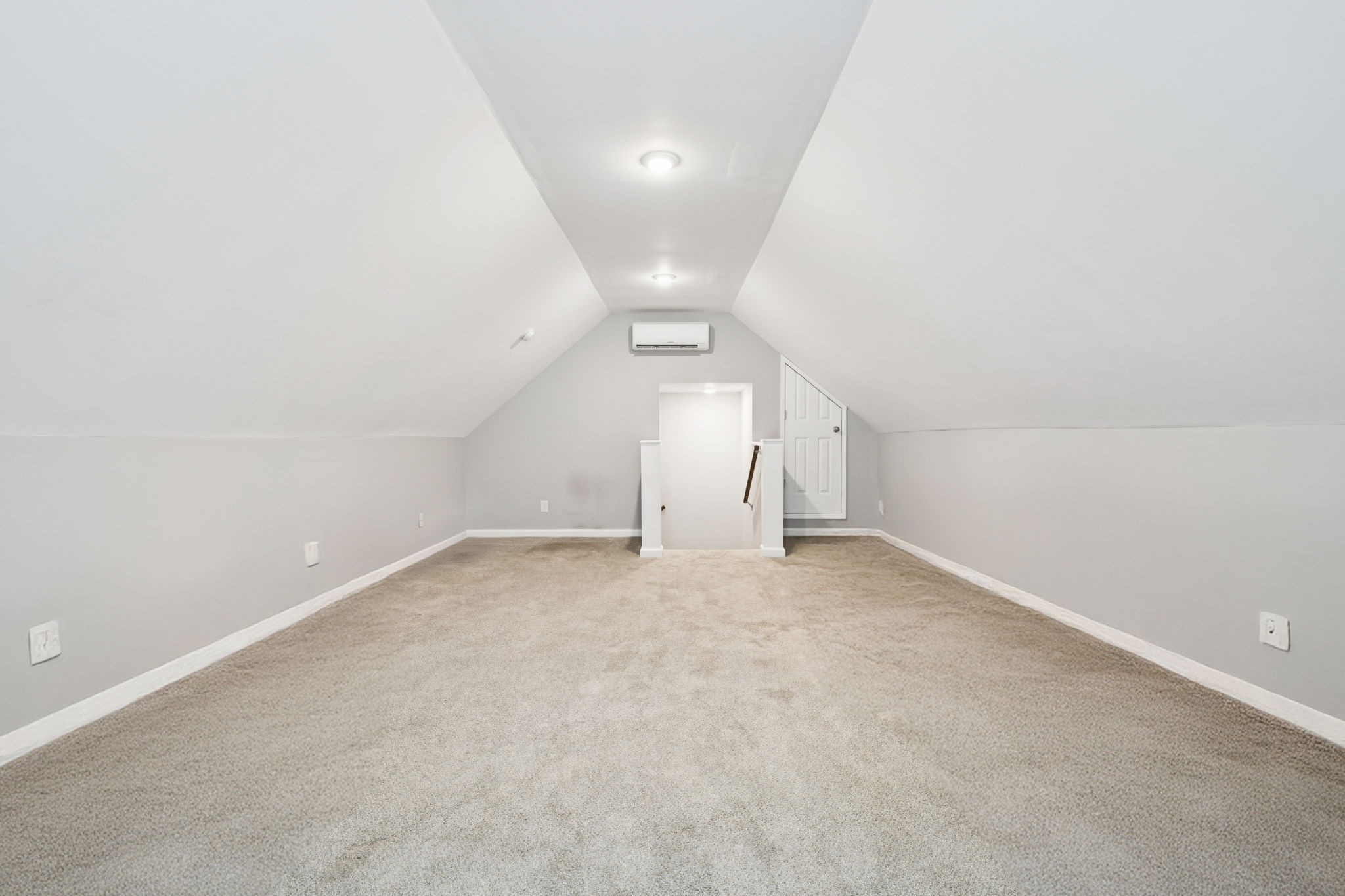 526 Stetson Court Murfreesboro, TN 37128 - Photo 18 of 26 an empty room with a empty space and windows