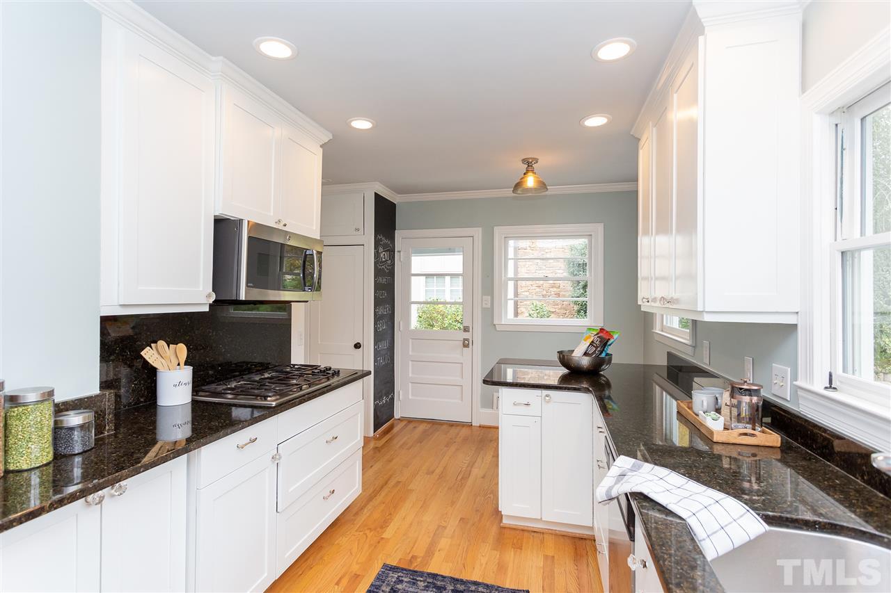 3015 Devonshire Drive Raleigh, NC 27607 - Photo 9 of 30