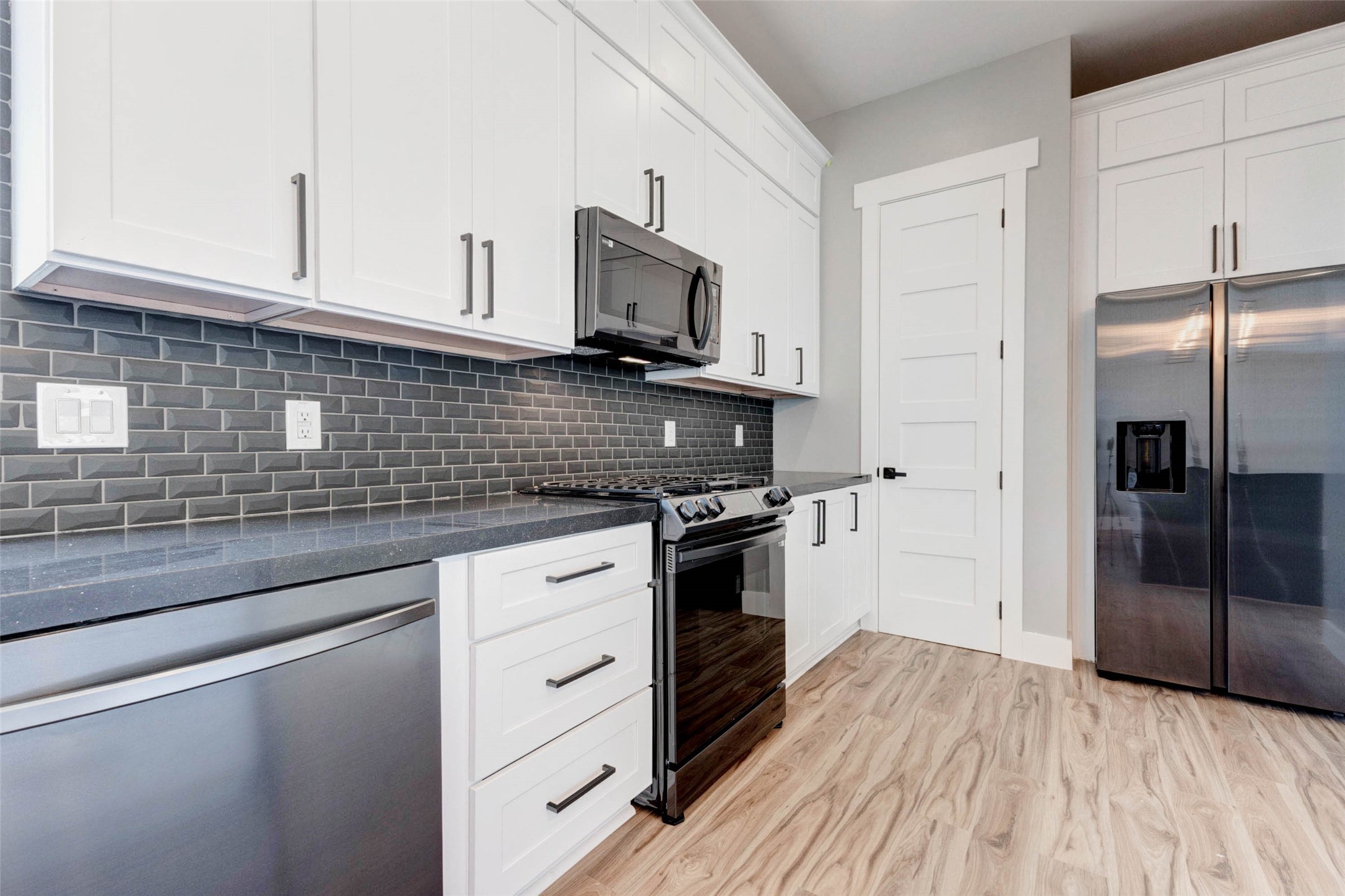 5522 Kiam Street, Unit A Houston, TX 77007 - Photo 16 of 46