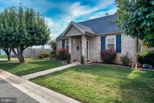 $375,000 | 6 Cypress Avenue, Wilmington, DE 19804